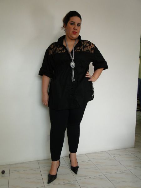 E0001 - Camisa c/ Renda - 46 a 54